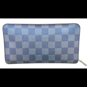 Louis Vuitton Damier Ebene zip around wallet